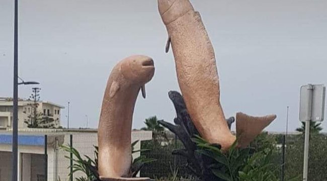 a péniszre ugrik belökte a péniszbe