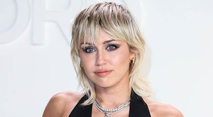 Miley Cyrus új pasija a péniszével viccelődött